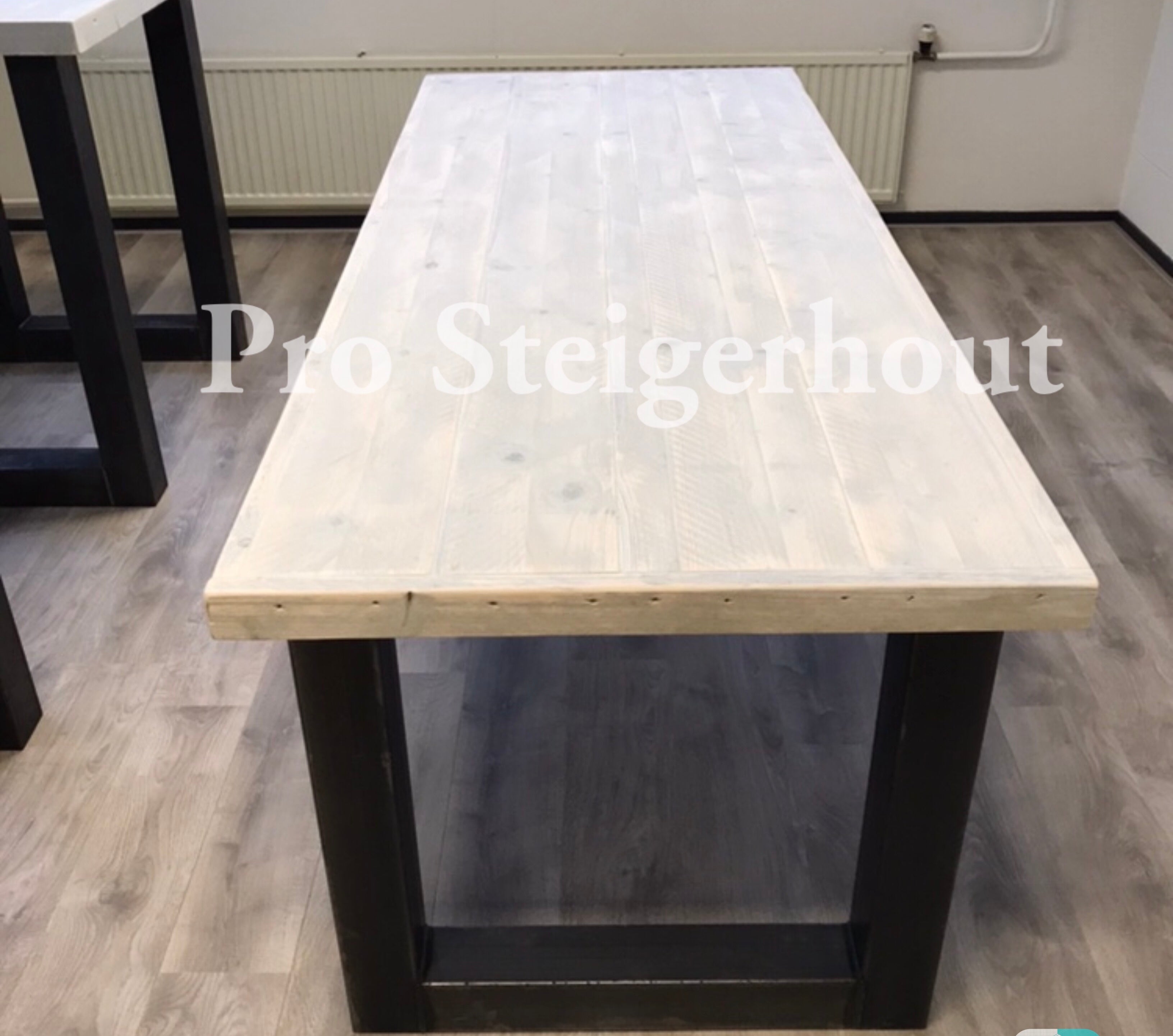 Steigerhout Tafel U-poten