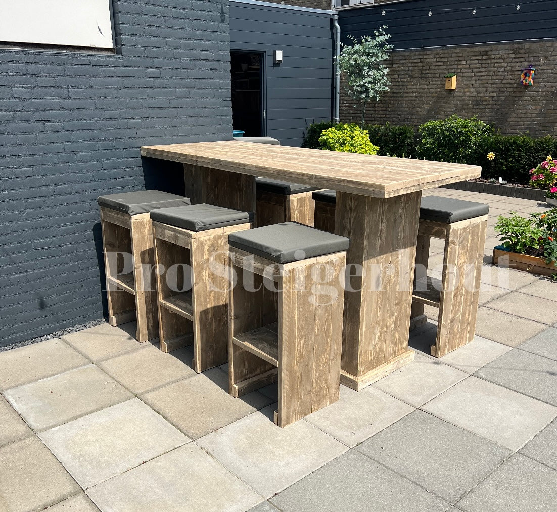 Steigerhout barset 6 tot 10 personen (tafel + krukken)
