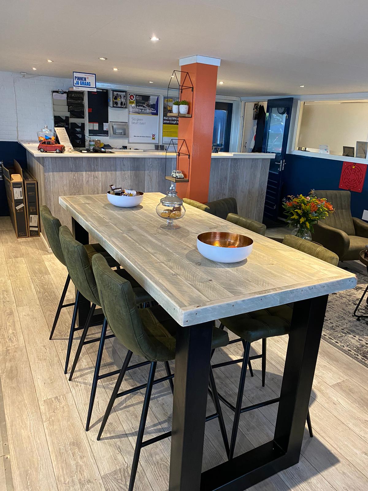 Steigerhout Bartafel U-poten