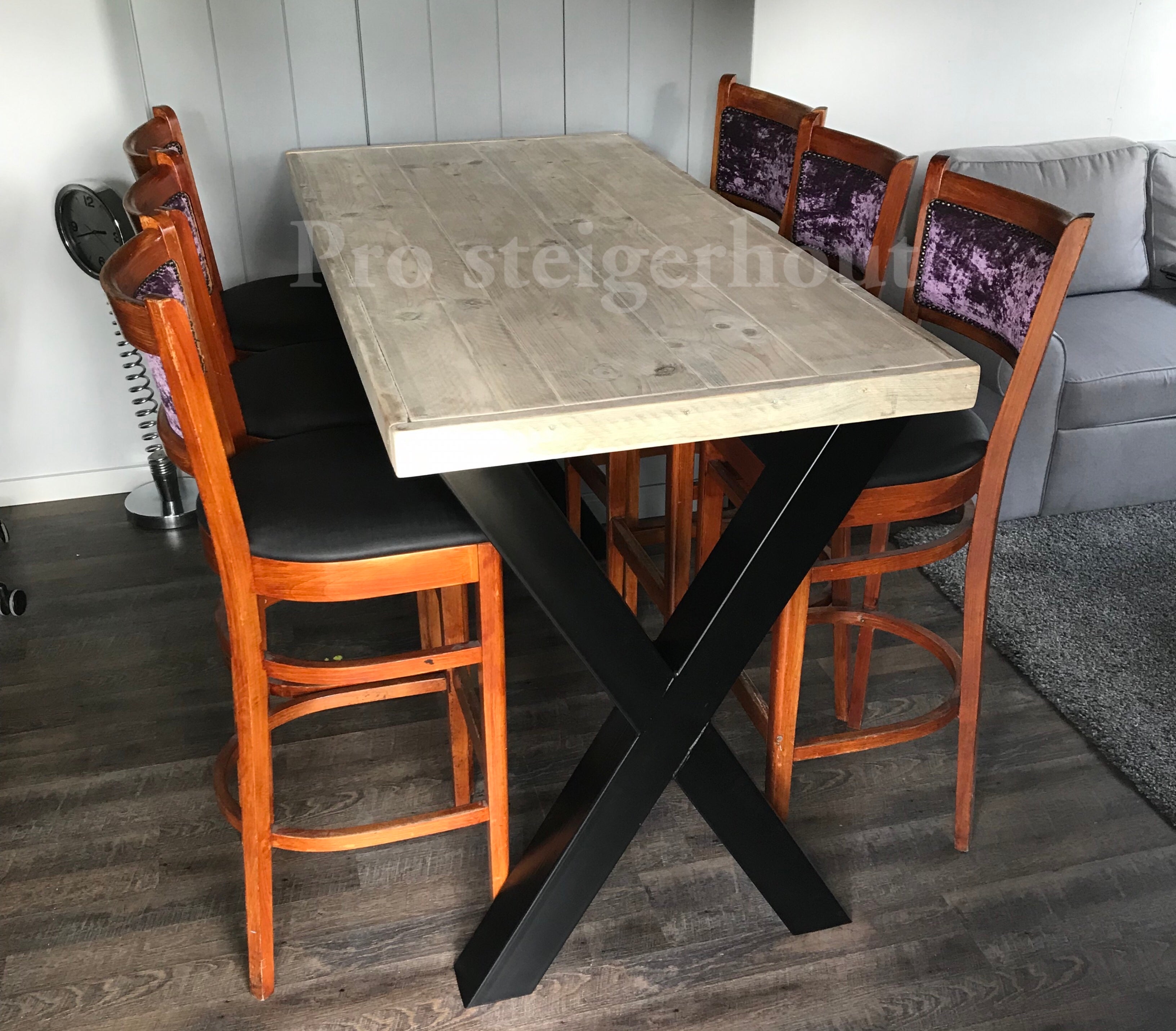 Steigerhout Bartafel X-poten